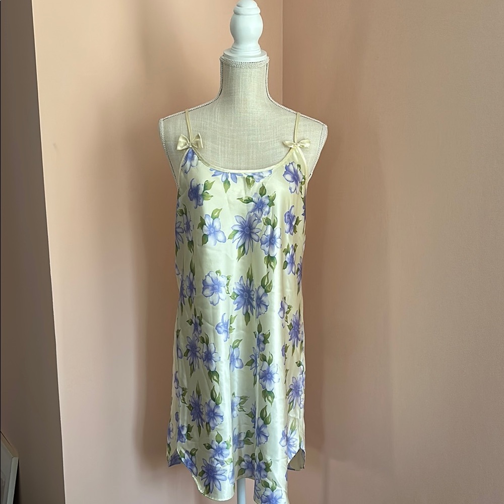 Yellow and Purple Sleeveless Camisole Chemise Size L Coquette Soft Girl Silk